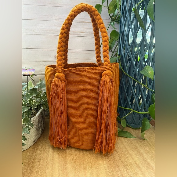 Classic Burnt Orange Handwoven Tote Bag- Boho Chic Trendy Top Handle Bag - Picture 1 of 7